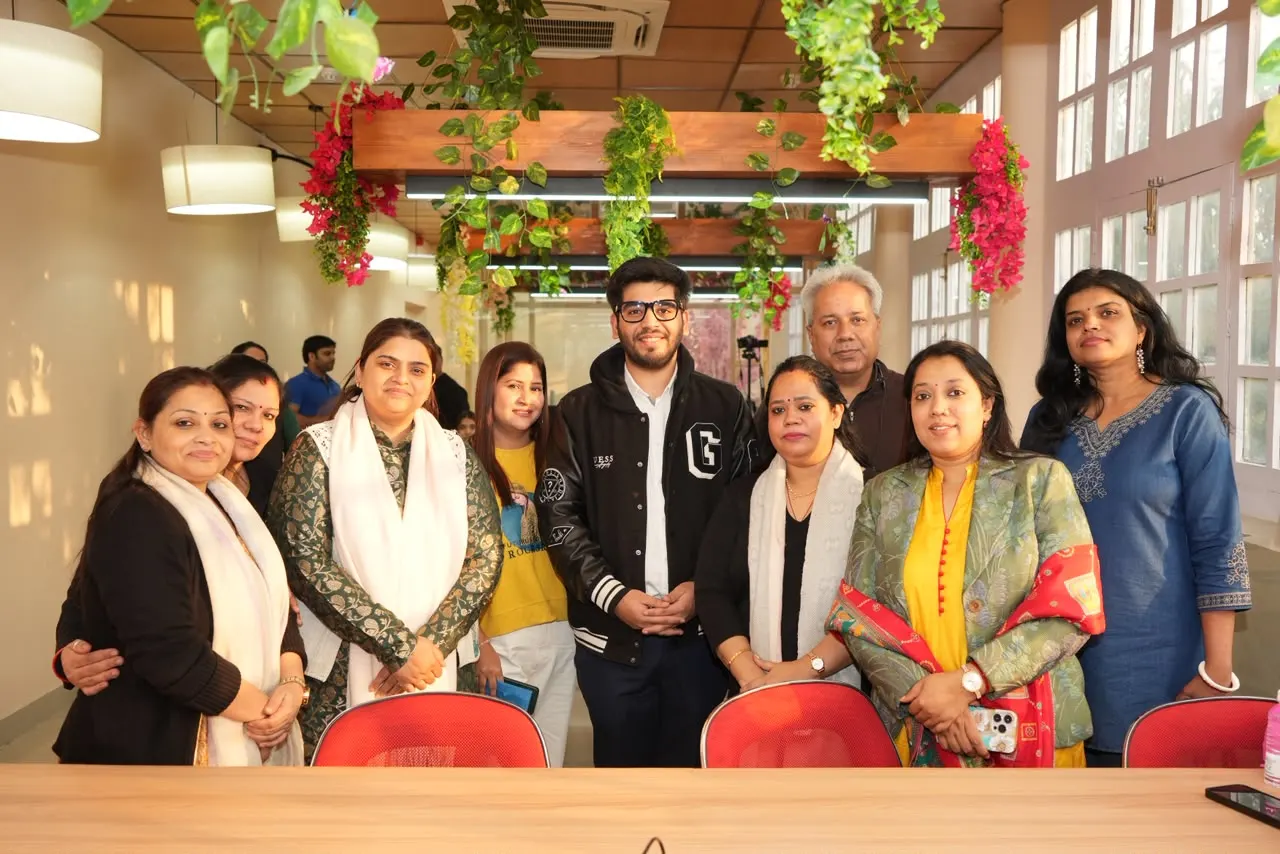 Sycorian staff and visiting families at the Andheri West office, Mumbai